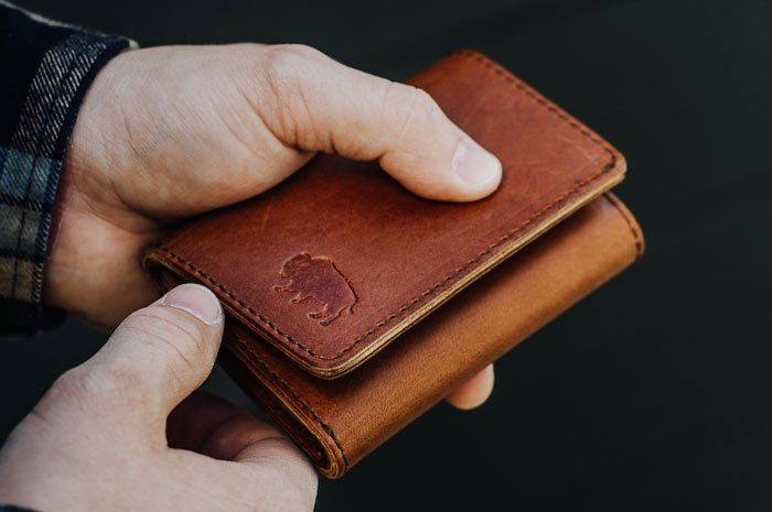 trifold wallet